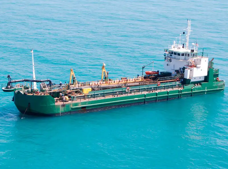 Kapal keruk untuk dijual