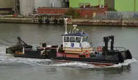 Kapal keruk dijual