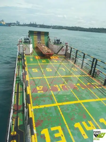 Kapal pendarat, tank untuk dijual