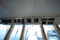 Kapal pendarat, tank untuk dijual