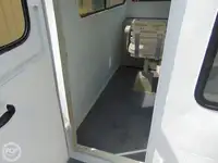 Kapal patroli untuk dijual