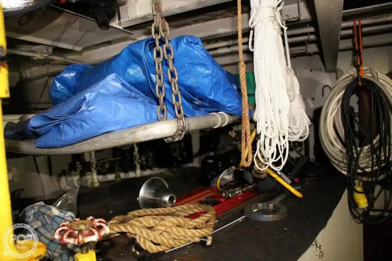 Kapal feri untuk dijual