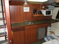 Kapal patroli untuk dijual