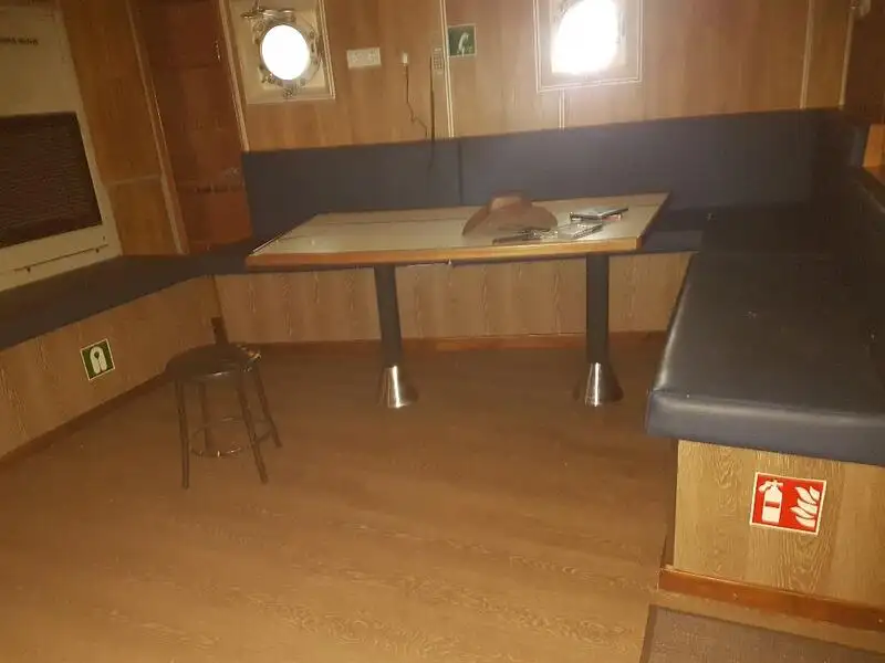 Kapal tunda untuk dijual