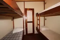 Yacht untuk dijual