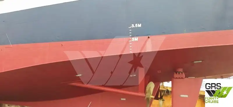 Kapal penumpang untuk dijual