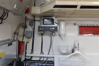 Kapal penyelamat untuk dijual