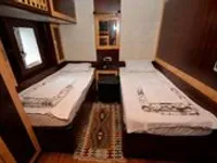 Yacht untuk dijual