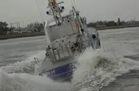 Kapal patroli untuk dijual