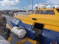 Kapal layar hidrofotil untuk dijual