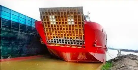 Kapal pendarat, tank untuk dijual