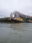 Kapal penarik dijual