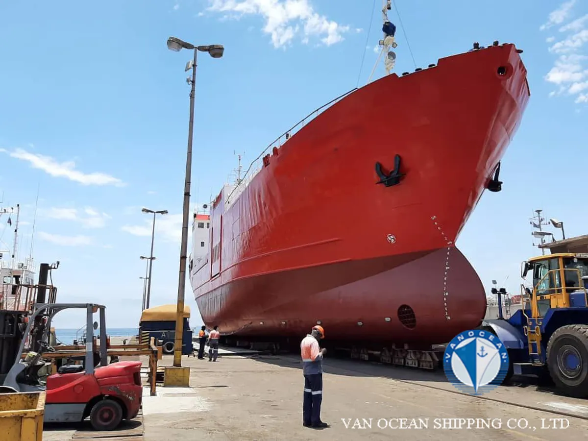 Kapal pendingin untuk dijual
