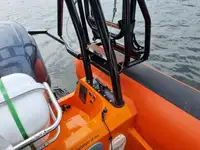 Kapal kontainer untuk dijual