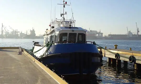Kapal tunda untuk dijual