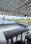Sekoci penyelamat untuk dijual