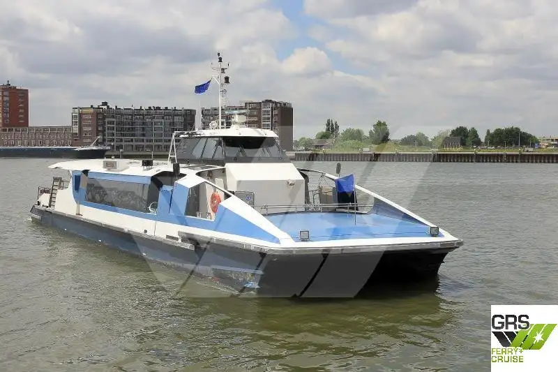 Kapal pesiar untuk dijual