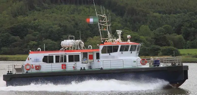 Kapal kru untuk dijual