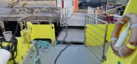 Kapal penyelamat untuk dijual