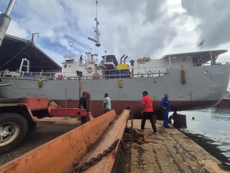 Kapal pukat panjang untuk dijual