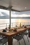 Kapal survei untuk dijual