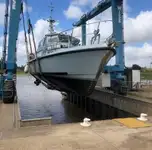 Kapal survei untuk dijual