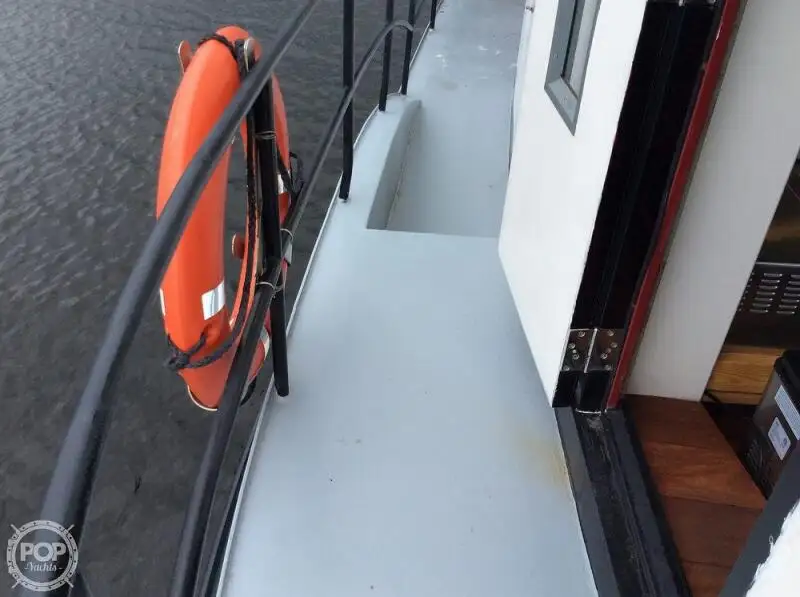 Kapal tunda untuk dijual