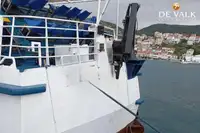 Kapal feri untuk dijual
