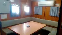 Kapal pendarat, tank untuk dijual