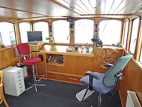 Kapal pengangkut barang curah untuk dijual