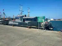 Kapal kontainer dijual