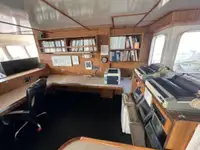 Kapal tunda untuk dijual