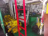 Kapal survei untuk dijual