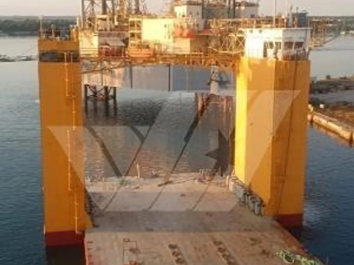 Dok terapung untuk dijual