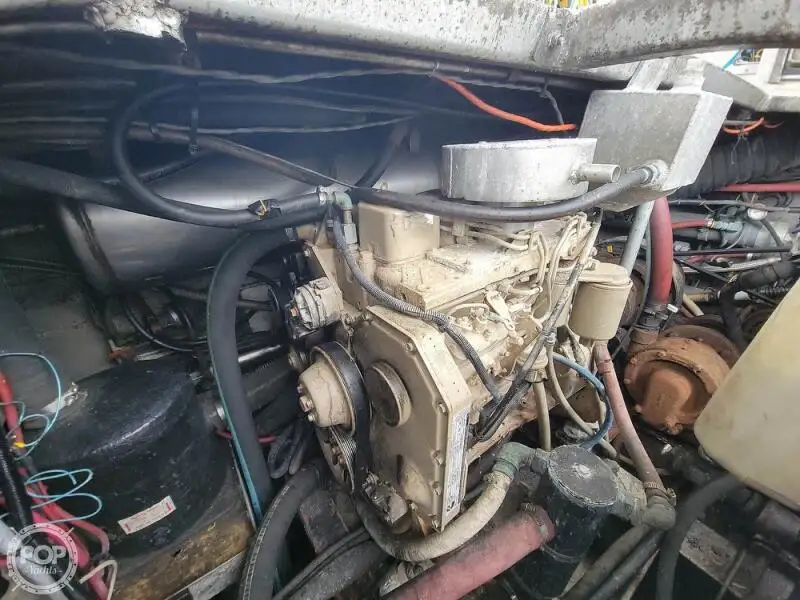 Sekoci penyelamat untuk dijual