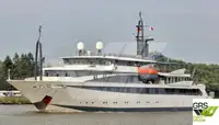 Kapal pesiar dijual