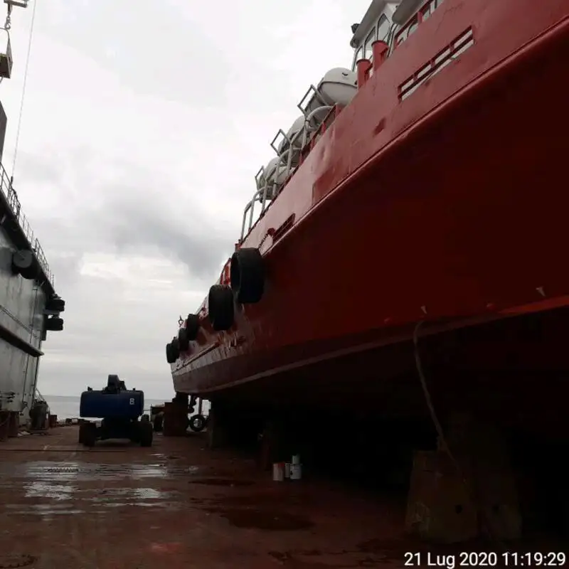 Kapal kru untuk dijual