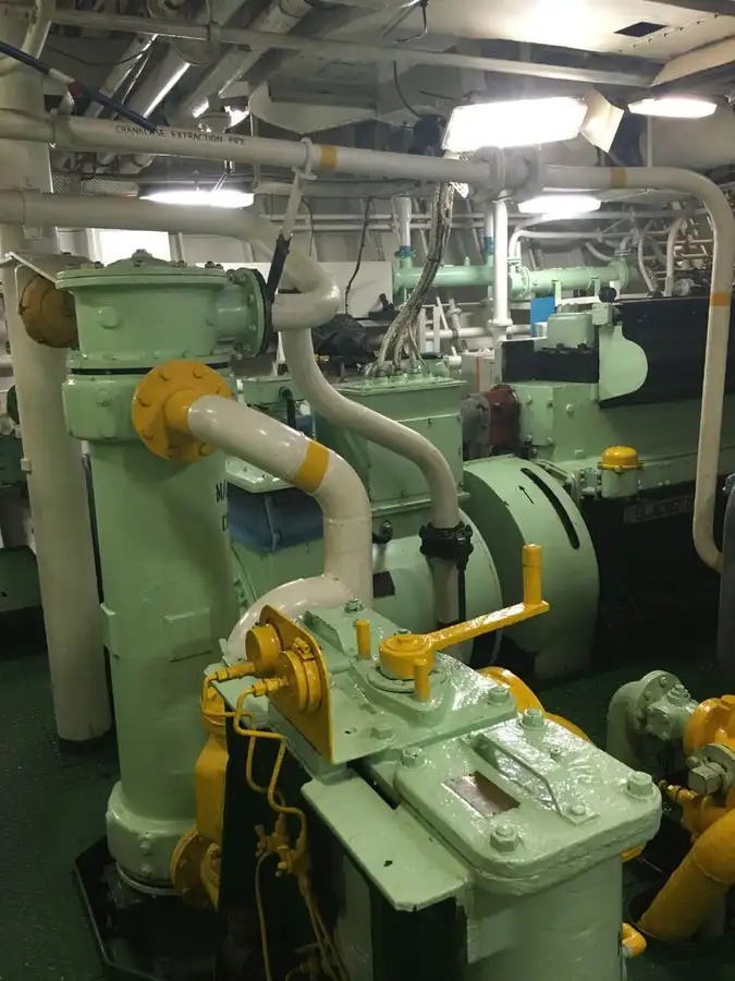 Kapal Pasokan Cepat (FSV) untuk dijual