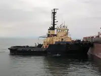 Kapal penarik dijual