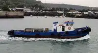 Kapal penarik dijual
