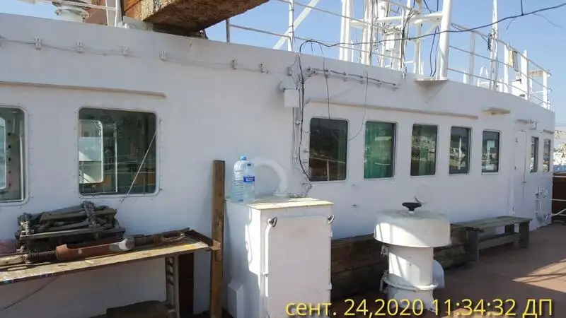 Kapal keruk untuk dijual