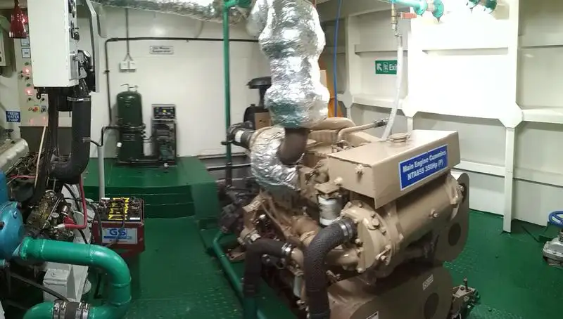Kapal pendarat, tank untuk dijual