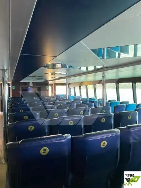 Kapal pesiar untuk dijual