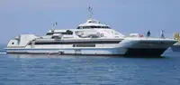 Kapal feri dijual