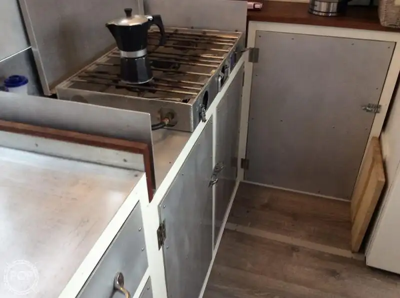 Kapal tunda untuk dijual