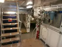 Kapal kontainer untuk dijual