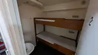 Kapal survei untuk dijual