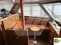 Kapal pesiar-feri untuk dijual