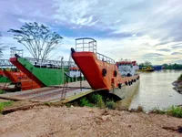 Kapal pendarat, tank untuk dijual