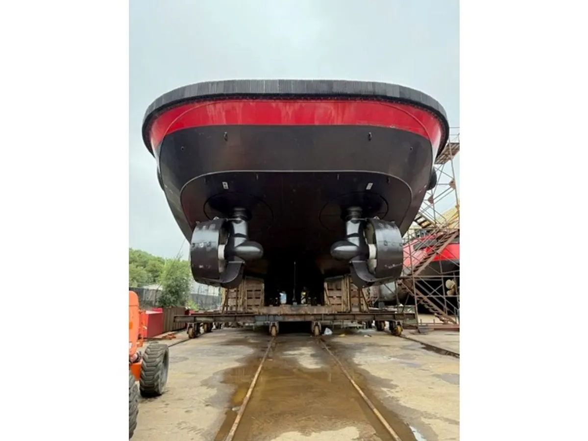 Kapal tunda untuk dijual